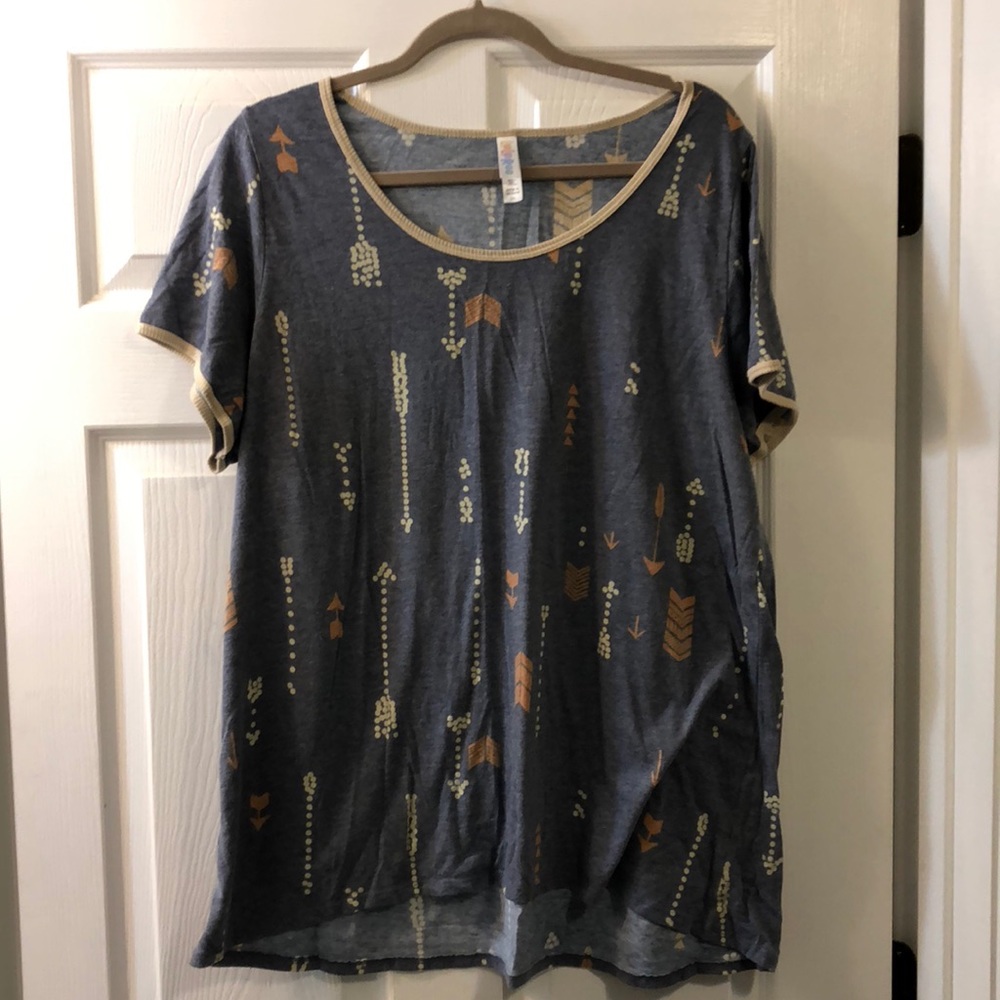 Lularoe classic T with arrows